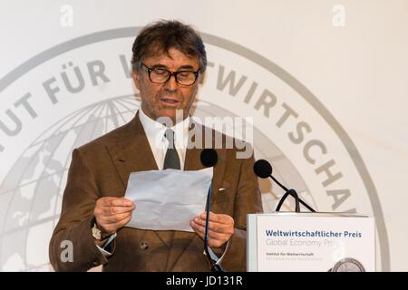 Kiel, Deutschland. 18. Juni 2017. Die Verleihung des Preises Weltwirtschaft 2017 des Kieler Instituts für Weltwirtschaft während der Kieler Woche 2017 © Björn Deutschmann/Alamy Live-Nachrichten Stockfoto