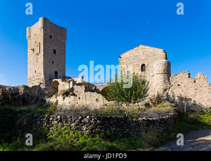 Traditionelle Wohnturm in der alten Stadt Kardamyli in Peloponnes, Griechenland Stockfoto