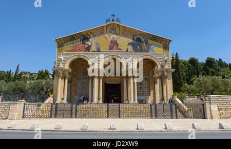 Die Church of All Nations oder Basilika der Agonie, ist eine römisch-katholische Kirche in der Nähe der Garten Gethsemane am Ölberg in Jerusalem, Isra Stockfoto