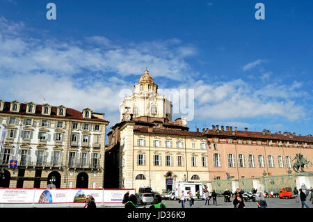 Außenansicht des königlichen Palastes in Turin Italien auf 13.10.2015 Stockfoto