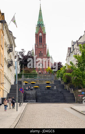 BERGEN, Norwegen - 1. Juni 2017: St. Johanniskirche (Norwegisch: Johanneskirken) ist eine Kirche in Bergen-Gemeinde in der Grafschaft Hordaland Stockfoto