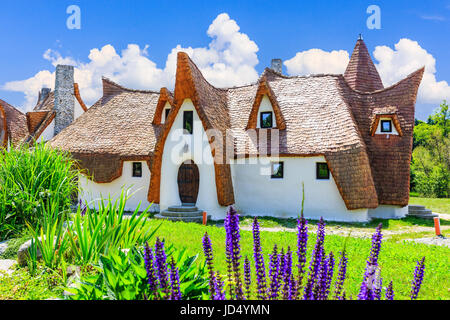 Sibiu, Rumänien märchenhafte Burg Porumbacu Dorf. Stockfoto