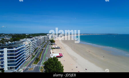 Luftbild auf La Baule Escoublac und Pornichet Bucht und den Strand in Loire Atlantique, Frankreich Stockfoto