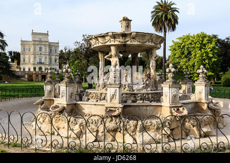 Fontain Bernini benannt Cochlea in Villa Doria Pamphili an der Via Aurelia Antica Stockfoto