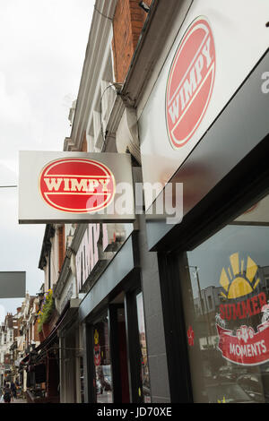 Wimpy Fastfood-Restaurant in Teddington, London, England, UK Stockfoto