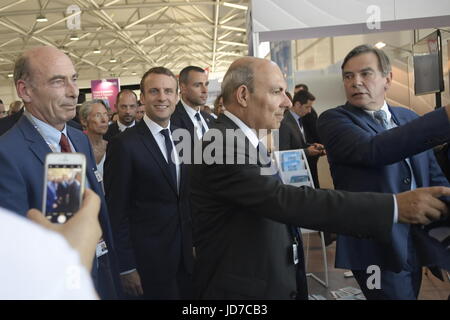 Paris, Frankreich. Juni 2017. Julien Mattia / Le Pictorium - Emmanuel Macron auf der Paris Air Show - 19/06/2017 - Frankreich / Le Bourget - Emmanuel Macron der französische Präsident eröffnet die Paris Air Show Le Bourget. Kredit: LE PICTORIUM/Alamy Live News Stockfoto