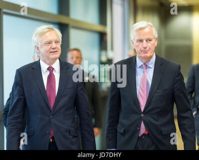 Brüssel, Belgien. 19. Juni 2017.  Michel Barnier und David Davis, Secretary Of State für den Ausstieg der Europäischen Union, kick-off der Brexit Verhandlungen Credit: Andia/Alamy Live News Stockfoto