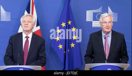 Brüssel, Belgien. 19. Juni 2017.  Michel Barnier und David Davis, Secretary Of State für den Ausstieg der Europäischen Union, kick-off der Brexit Verhandlungen Credit: Andia/Alamy Live News Stockfoto