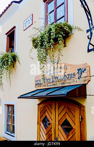 Dürnstein, Ein Weinbauernort in der Wachau; Dürnstein, Österreich Stockfoto