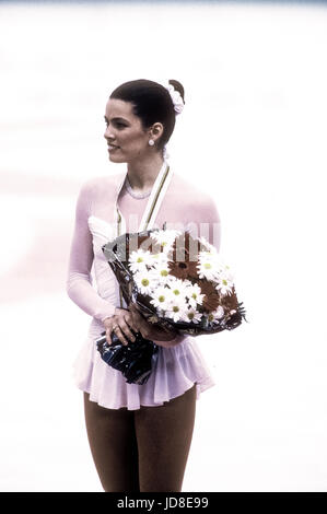 Nancy Kerrigan (USA), die Bronzemedaille im Wettbewerb bei den Olympischen Winterspielen 1992 Stockfoto