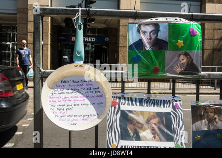 Rik Mayall Memorial 'Bottom' Bank in Hammersmith, London, UK Stockfoto