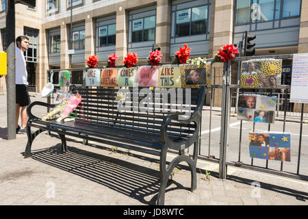 Rik Mayall Memorial 'Bottom' Bank in Hammersmith, London, UK Stockfoto