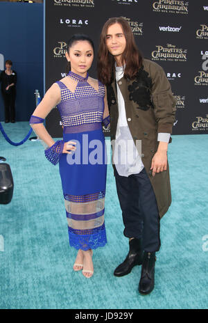 Premiere von Disneys "Pirates Of The Caribbean: Dead Men erzählen keine Geschichten mit: Lana Condor, Anthony De La Torre wo: Hollywood, Kalifornien, Vereinigte Staaten, wann: 18. Mai 2017 Stockfoto