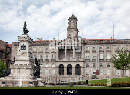 Palacio da Bolsa auf Infante D. Henrique Platz in Porto - Portugal Stockfoto