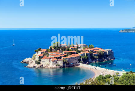 Insel Sveti Stefan in Budva, Montenegro Stockfoto