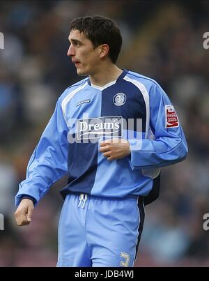 CRAIG WOODMAN WYCOMBE WANDERERS FC VALLEY PARADE BRADFORD ENGLAND 14. Februar 2009 Stockfoto