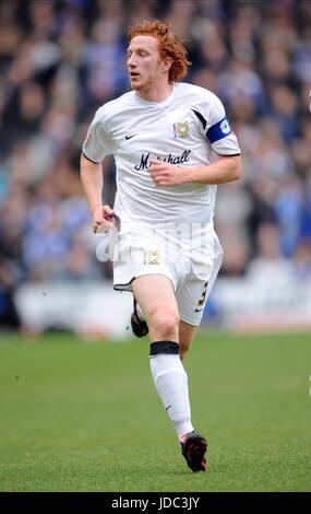 DEAN LEWINGTON MILTON KEYNES DONS FC STADIUMMK MILTON KEYNES ENGLAND 28. Februar 2009 Stockfoto