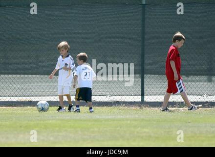 ROMEO BECKHAM CRUZ BECKHAM B Söhne von VICTORIA BECKHAM und D CARSON LOS ANGELES CA USA 13. Juli 2009 Stockfoto