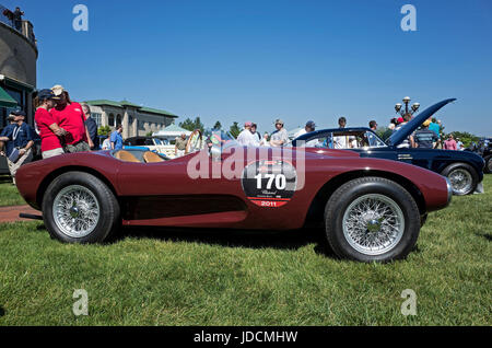 Hershey, steht auf dem Display im Eleganz bei Hershey PA-Juni 11, 2017:1951 Ferrari 212 Export Spinne, Fontana. Stockfoto