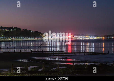 Sonnenaufgang über fawley New Forest am Fort Victoria yarmouth Isle of Wight Stockfoto