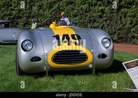 HERSHEY, steht auf dem Display im Eleganz bei Hershey PA-Juni 11, 2017: 1955 Kurtis Kraft 500 X Roadster Zidar Special. Stockfoto