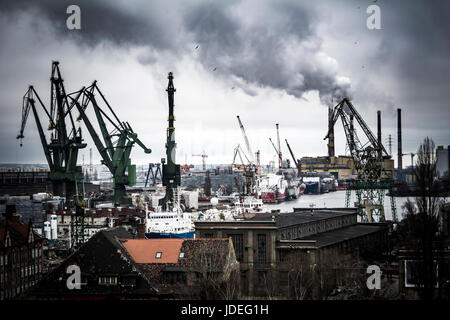 Heavy industrial-Szene auf der Danziger Werft in Polen Stockfoto