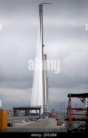 Eine Gesamtansicht von der Fahrbahn der neuen Queensferry Crossing Bridge, South Queensferry. Die neue Brücke für den Verkehr geöffnet werden am 30. August haben die Minister angekündigt. Stockfoto