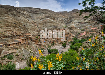 Berber Dorf im hohen Atlas in der Nähe von Marrakesch, Marokko, Afrika Stockfoto