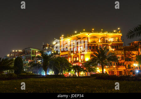 Die berühmten Food Street in der Nähe von Badshahi Moschee, Lahore, Pakistan am 5. Juni 2017 Stockfoto