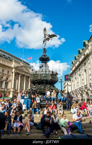 Shaftesbury-Gedenkbrunnen am Piccadilly Circus Stockfoto