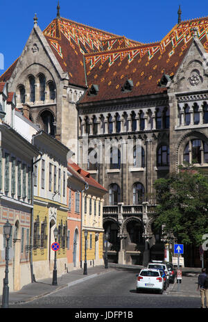 Ungarn, Budapest, National Archives, Straßenszene, historische Architektur, Stockfoto