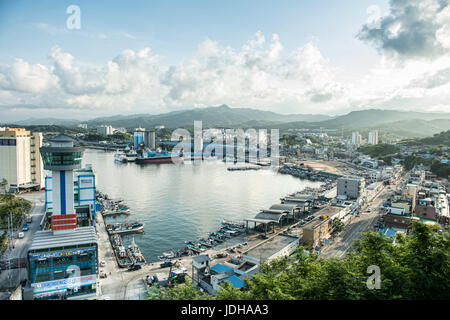 Gangwon-Do, Südkorea - 20. Juni 2017: Koreas Meer der East Sea Landschaft, Mukho Hafen Reisen Stockfoto