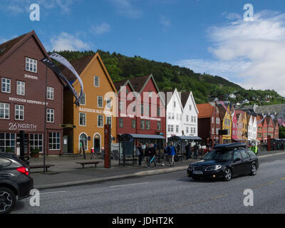 Hanseatische Gewerbebauten Bryggen Bergen Norwegen zum UNESCO-Weltkulturerbe Stockfoto