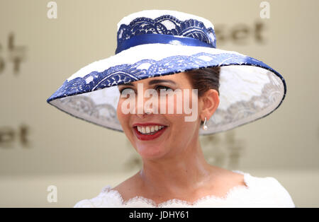 Prinzessin Haya Bint Al Hussein von Jordanien während Tag eins des Royal Ascot in Ascot Racecourse. Stockfoto