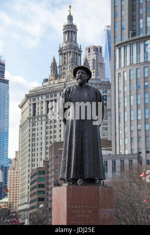 Statue von Lin Ze Xu chinesischen Qing-Dynastie Pionier Kampf gegen Drogen, Chatam Square, Chinatown, New York Stockfoto