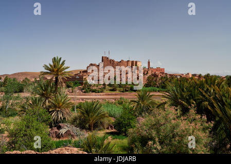 Kasbah in der Nähe von Ouarzazate, Marokko, Afrika Stockfoto