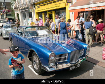 Str. Johns Holz Motor Pageant in Str. Johns Holz High Street London Vereinigtes Königreich 18.06.2017 Stockfoto