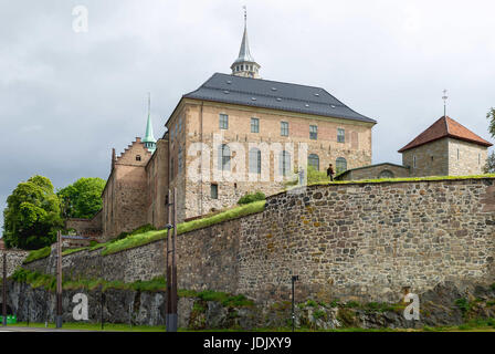 Akershus Festung ist Akershus Schloss eine mittelalterliche Burg, die gebaut wurde, um Oslo, die Hauptstadt Norwegens zu schützen. Es wurde auch als Gefängnis genutzt wurde. Stockfoto