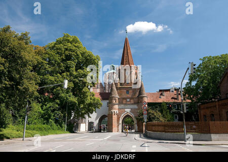 Europa, Deutschland, Bayern, Ingolstadt, Cross gate, errichtet im Jahre 1385, Teil der Stadtbefestigung,, Europa, Deutschland, Bayern, kreuztor, erbaut vom 13. Stockfoto