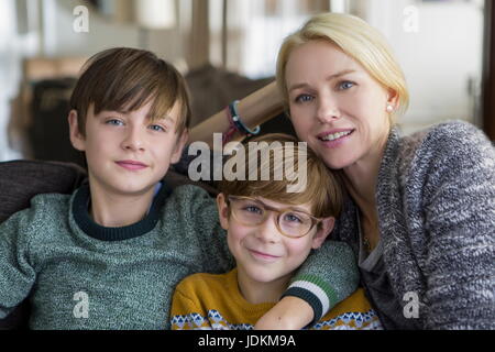 Datum der Freigabe: 16. Juni 2017 Titel: das Buch von Henry STUDIO: Focus Features Regie: Colin Trevorrow PLOT: eine alleinerziehende Mutter wirft ein Wunderkind Darsteller: JACOB TREMBLAY, JAEDEN LIEBERHER, NAOMI WATTS. (Credit: © Focus Features/Unterhaltung Bilder) Stockfoto