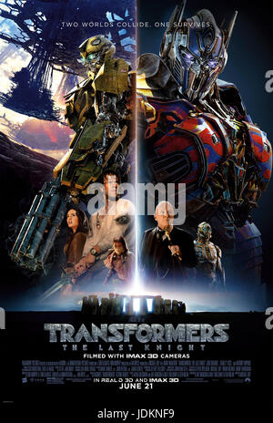 Erscheinungsdatum: 23. Juni 2017. Titel: Transformers: der letzte Ritter. STUDIO: Paramount Pictures. Regie: Michael Bay. PLOT: Optimus Prime Suche nach seinem Heimatplaneten Cybertron, jetzt ein toter Planet, das er kommt, war er verantwortlich für die Tötung zu finden. Er findet einen Weg um den Planeten wieder zum Leben zu erwecken, aber dazu muss er ein Artefakt und das Artefakt ist auf der Erde zu finden. Darsteller: Optimus Prime Plakatkunst. (Kredit-Bild: © Paramount Pictures/Entertainment Pictures) Stockfoto