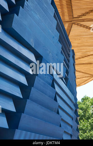 Hyde Park, London, UK. 20. Juni 2017. Serpentine Pavillon 2017 durch Francis Kere Credit: Joanne Underhill/Alamy Live-Nachrichten Stockfoto