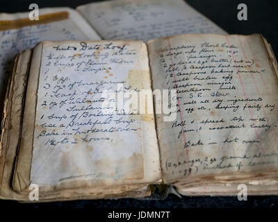 Großen Omas Rezeptbuch Stockfoto