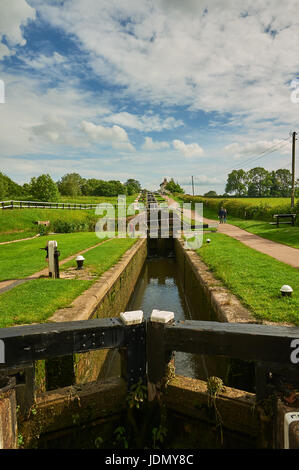 Foxton sperrt am Leicester Arm des Grand Union Canal an einem Sommerabend. Stockfoto