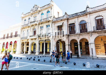 Plaza Vieja Havanna Kuba, kubanische Plaza, Plaza Vieja (Altstadt), Havanna, Kuba, Habana quadratisch, Havanna, Kuba. Plaza Vieja, Habana Vieja, Havanna, Kuba, Stockfoto