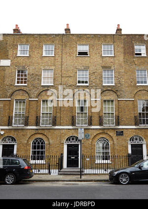 Bilder von Canonbury Square, N1, London Borough of Islington. Dokumentarische redaktionelle Inhalte zeigt die Straßen als Schuss im Jahr 2016. Stockfoto