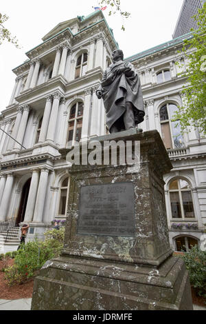 Statue von josiah Quincy iii auf dem Gelände des Alten Rathaus Gebäude Boston USA Stockfoto
