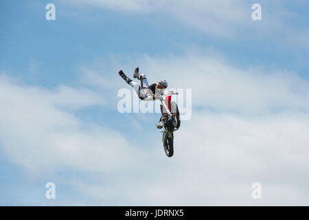 Freestyle Motocross Tricks. VEREINIGTES KÖNIGREICH Stockfoto