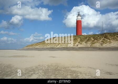 Vuurtoren Eijerland (Gebouwd in 1864, Zwaar Beschoten in 1945 de Hersteld Tür Saum met Een 2-de Muur Te Omhullen 1948) Stockfoto