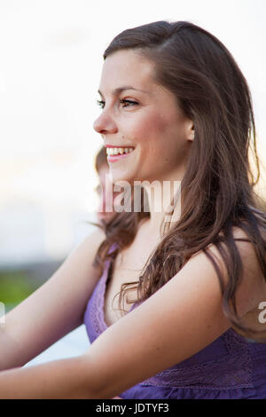 Nahaufnahme der lächelnde Frau Stockfoto
